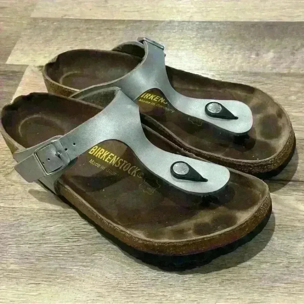 Birkenstock Gizeh sandals Silver size EU 38  US 7.5